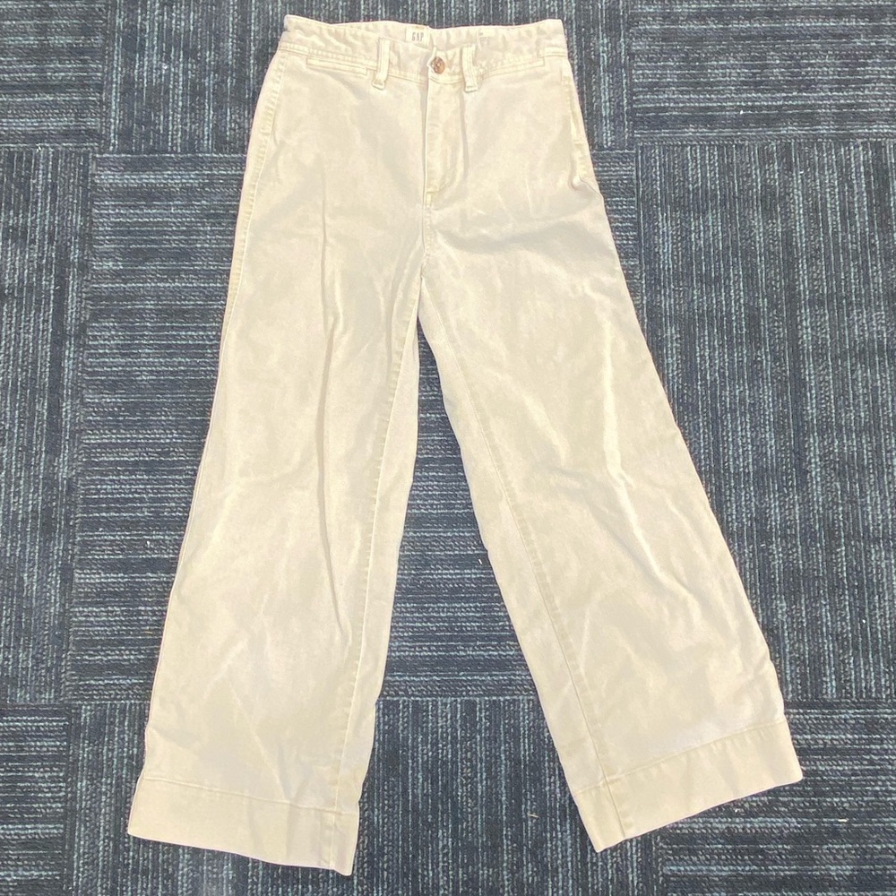 GAP Women’s Beige Casual Pants